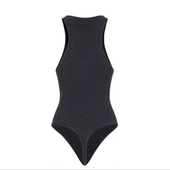 Skims x fendi bodysuit - Picture 2 of 5